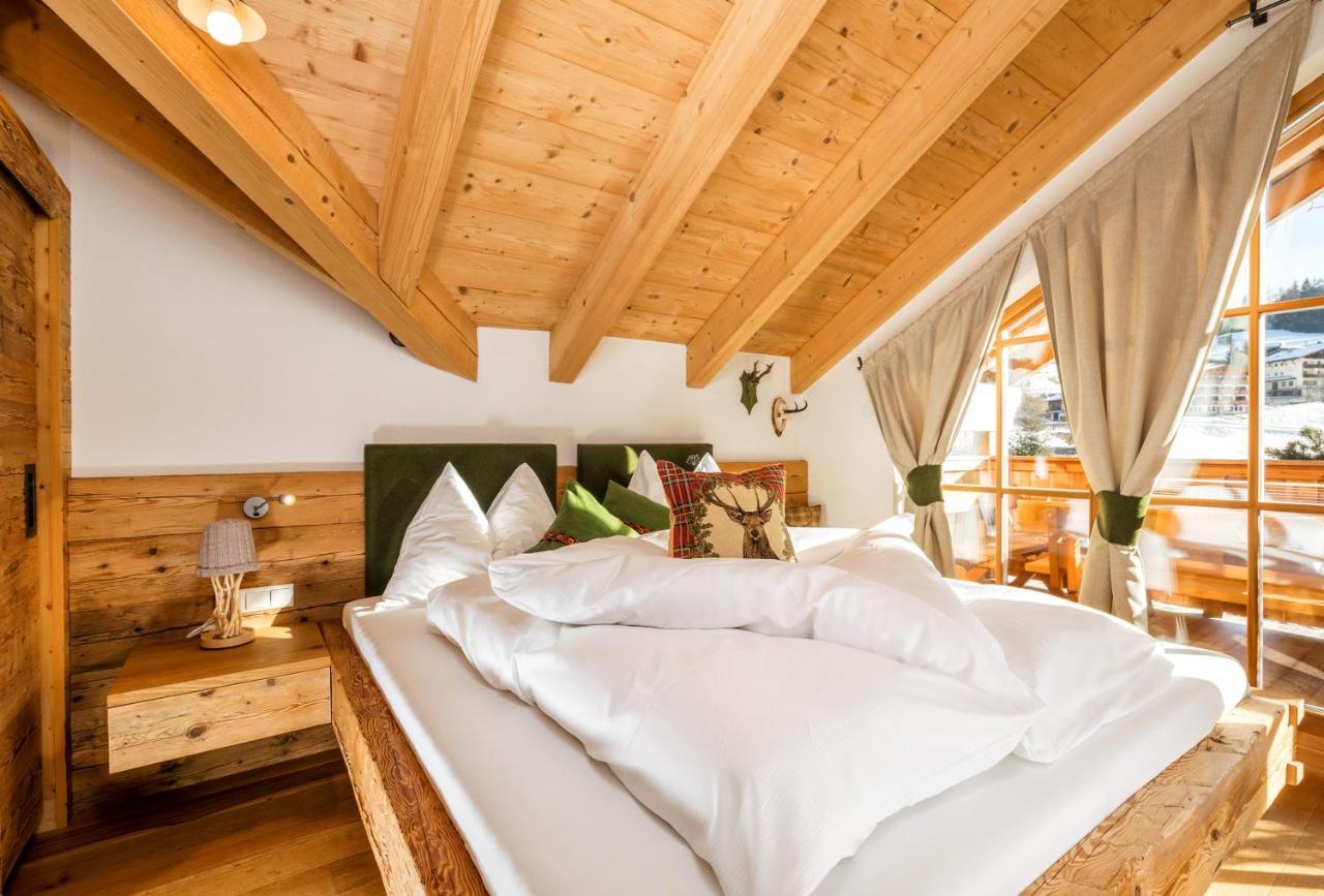 Naturapartments Schoenfeld Sexten Buitenkant foto
